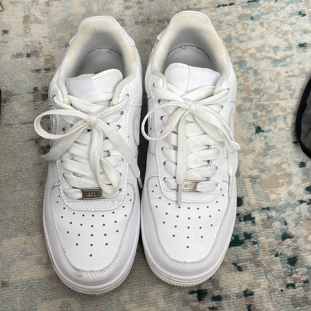 Nike Air Force 1 Women’s Size 7